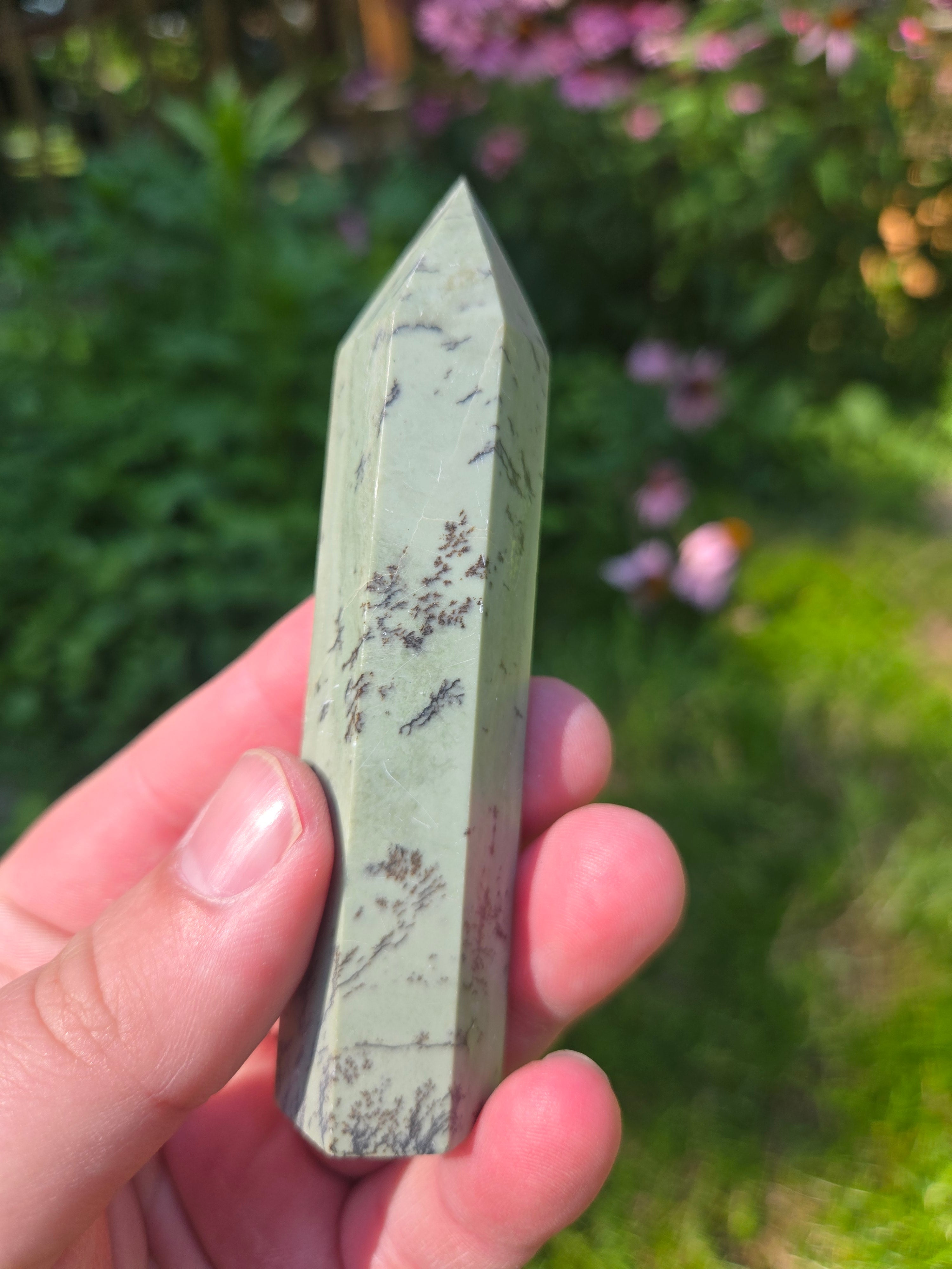 Dendritic Jade Tower